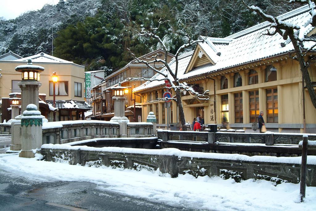 Ichidaya Hotel Toyooka  Bagian luar foto